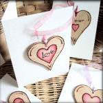 Wood Heart-on-a-card -..